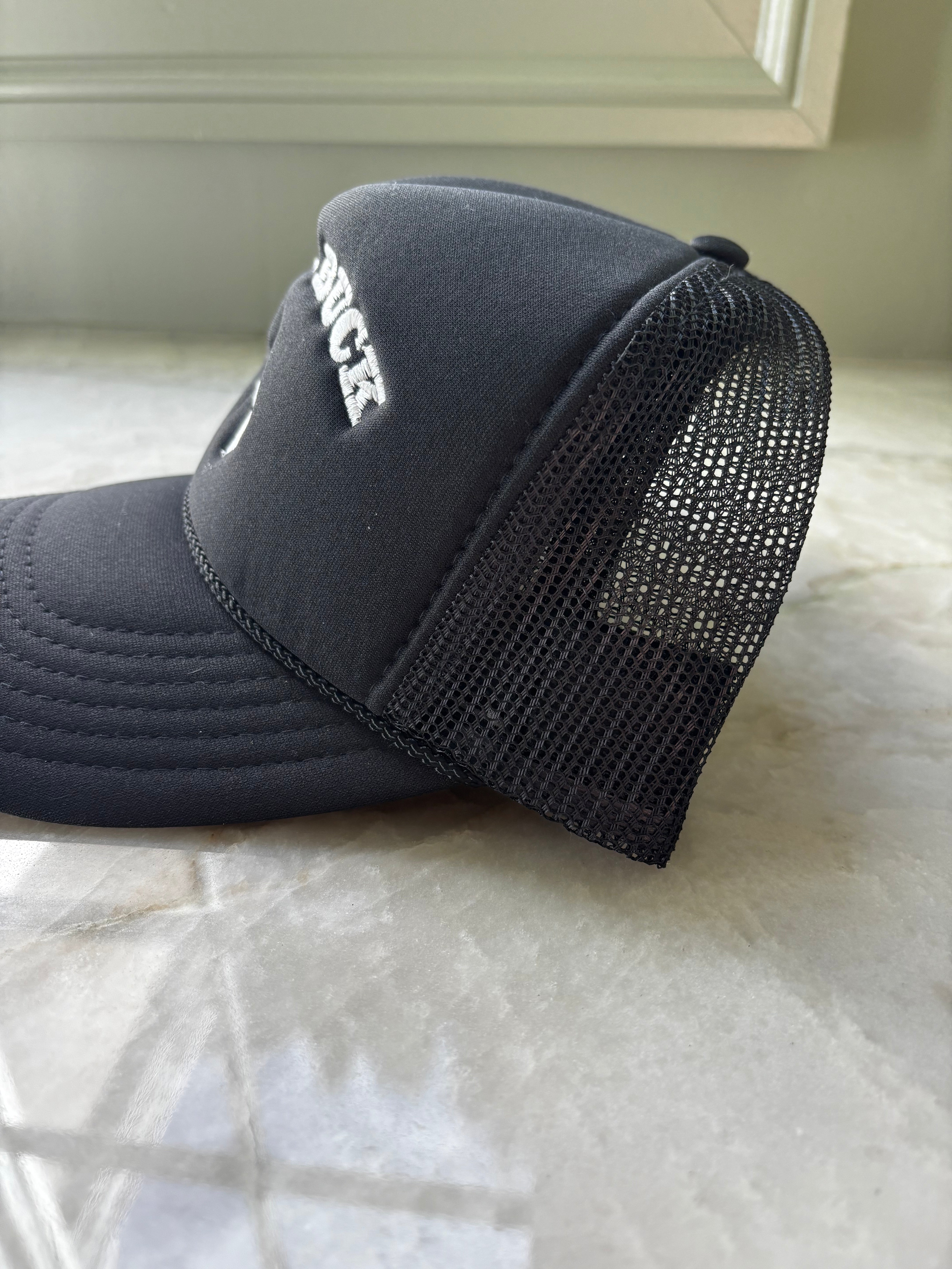 LET ER BUCK TRUCKER HAT - black